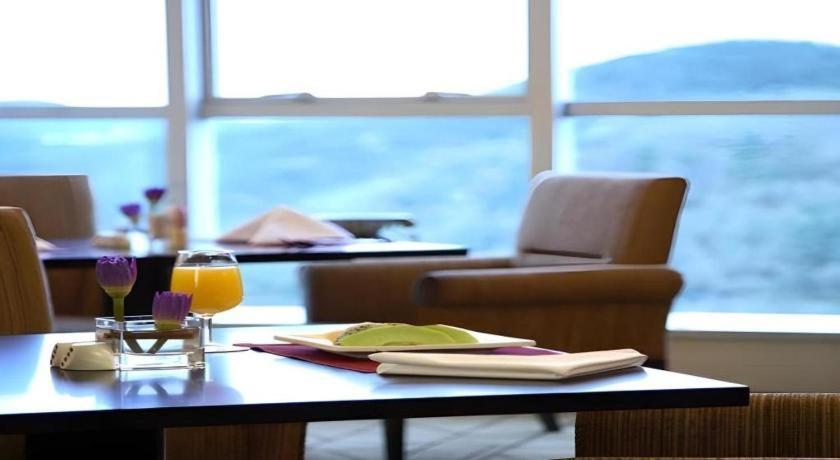 Grand Mercure Teda Dalian Exterior photo